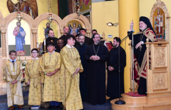 Ο Αρχιεπίσκοπος στον Προφήτη Ηλία του Γιόνκερς