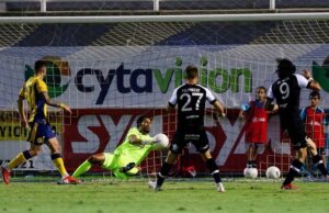 “Χ”άθηκε στο Δάσος πέφτοντας στην παγίδα του Εθνικού η ΑΕΛ