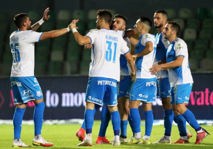 Κέρδισε και αναρριχήθηκε στην κορυφή ο Απόλλων