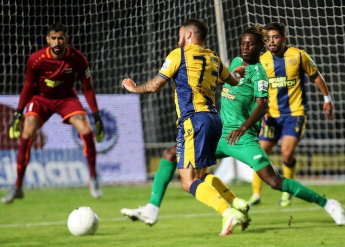 Ο Άρης γκρέμισε (1-0) την ΑΕΛ στο Τσίρειο