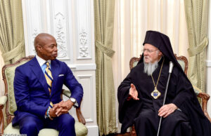 Με τον Οικουμενικό Πατριάρχη συναντήθηκε ο νέος Δήμαρχος της Νέας Υόρκης, Έρικ Άνταμς