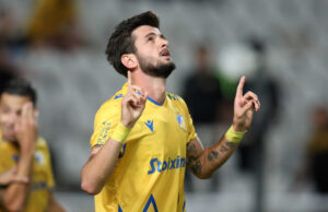 ΑΠΟΕΛ: Κβιλιτάια και Σόουζα “καθάρισαν” την ΑΕΛ (3-0)