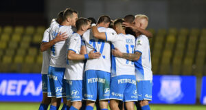 Έριξε “τριάρα” στη Δόξα (3-0) και πάτησε κορυφή ο Απόλλωνας