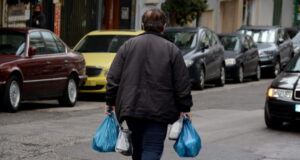 The Hellenic Relief Foundation Continues Food Distribution in Greece