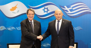 Συνάντηση Αναστασιάδη – Μπένετ στην Ιερουσαλήμ