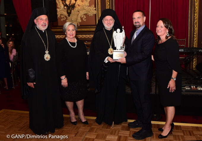 O Oίκος Ευγηρίας “Αρχάγγελος Μιχαήλ” τίμησε τον Γιώργο Γιανκόπουλο