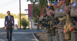 ‘Εφτασε στην Κύπρο ο νέος Ειδικός Απεσταλμένος του ΓΓ του ΟΗΕ