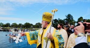 Λαμπρός ο εορτασμός των Θεοφανείων στο Τάρπον Σπρινγκς