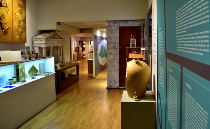 Ancient Greeks Created First Robot