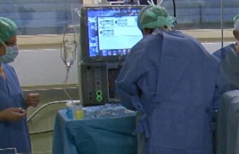 Σε Αμερικανό η πρώτη στον κόσμο μεταμόσχευση καρδιάς γενετικά τροποποιημένου χοίρου