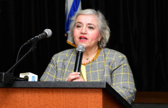 Αλ. Παπαδοπούλου: Δεν συμμετέχουμε με οποιοδήποτε τρόπο στον πόλεμο – Σταθερή μας θέση ο σεβασμός του Διεθνούς Δικαίου