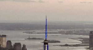 Governor Hochul Illuminates New York Landmarks in Celebration of Greek Independence Day