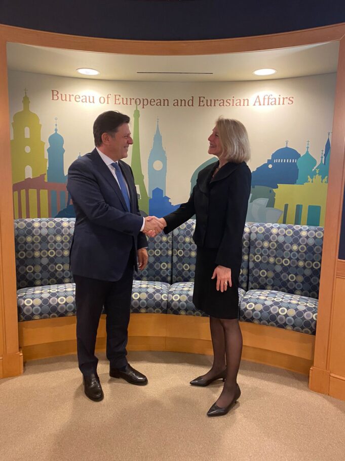 Greek Alternate FM meets with U.S. Assistant Sec. of State in Washington