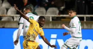 Ψηλότερα ο ΑΠΟΕΛ, Ομόνοια στα… τάρταρα (4-2)!