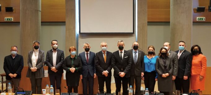 Συνάντηση του δημάρχου Θεσσαλονίκης με αντιπροσωπεία της Παγκόσμιας Διακοινοβουλευτικής Ένωσης Ελληνισμού