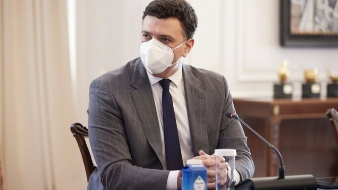 Καταργείται από 15 Μαρτίου η υποχρέωση συμπλήρωσης της φόρμας PLF