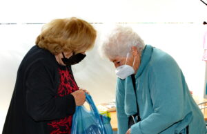 Ακόμα μία μηνιαία διανομή τροφίμων από το Hellenic Relief