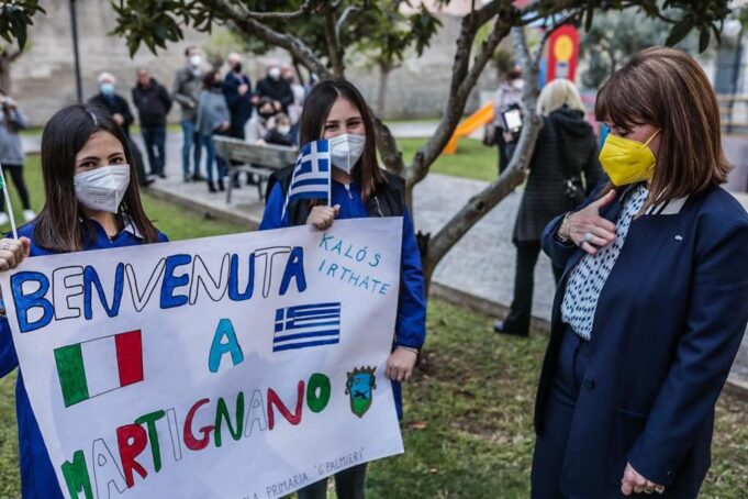 Greek President visits Greek-speaking villages of Southern Italy