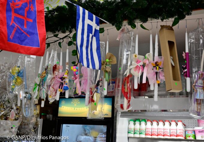 Ικανοποιημένοι από την κίνηση στην πασχαλινή αγορά οι ομογενείς έμποροι