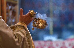 Τα πασχαλινά έθιμα σε Δυτική Ελλάδα και Πελοπόννησο