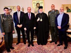 Συνάντηση του Αρχιεπισκόπου Ελπιδοφόρου με τον Υπουργό Αμυνας της Κύπρου