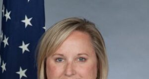 Την Τζούλι Φίσερ προτείνει η κυβέρνηση Μπάιντεν για νέα πρέσβη των ΗΠΑ στην Κύπρο