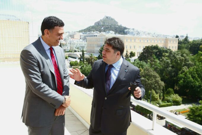 Β.Κικίλιας: “Πρωτοφανής ζήτηση εισιτηρίων από ΗΠΑ για Ελλάδα και περισσότερες πτήσεις”