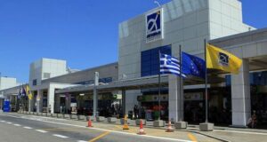 Β. Κικίλιας: Αύξηση στις αφίξεις τουριστών κατά 884% και κατά 1000% στις εισπράξεις τον Απρίλιο, σε σύγκριση με τον αντίστοιχο μήνα του 2021