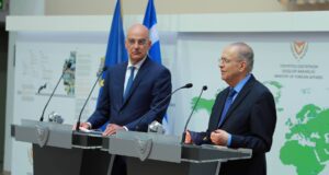 FM Dendias: Solution of the Cyprus issue a top priority for Greece