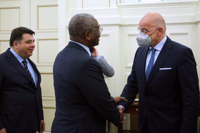 Συνάντηση Ν. Δένδια με μέλη της Επιτροπής Εξωτερικών Υποθέσεων της Βουλής των Αντιπροσώπων των ΗΠA