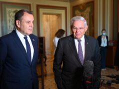 Συνάντηση Ν. Παναγιωτόπουλου με τον γερουσιαστή Ρ. Μενέντεζ