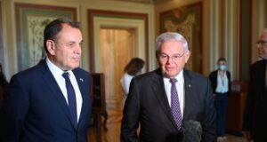 Συνάντηση Ν. Παναγιωτόπουλου με τον γερουσιαστή Ρ. Μενέντεζ