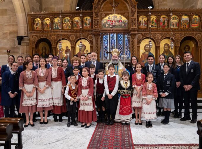 Μνημόσυνο για τους πεσόντες υπέρ της ελευθερίας της Κύπρου από τον Αρχιεπίσκοπο Μακάριο