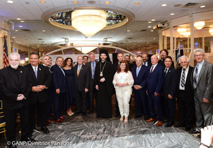 H Ελληνική Ομοσπονδία Νέας Ιερσέης απένειμε τα ετήσια βραβεία και τις υποτροφίες της