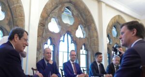 Στιούαρτ για εκθέσεις περί Κύπρου: Απογοητευτική η πολιτική διαδικασία