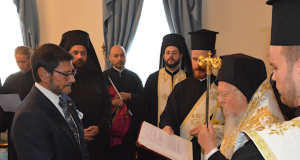 Ο Οικουμενικός Πατριάρχης χειροθέτησε Άρχοντα τον Ελληνοαμερικανό Ιωάννη Σ. Θεόφιλο
