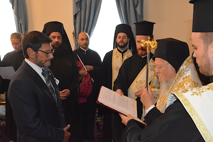 Ο Οικουμενικός Πατριάρχης χειροθέτησε Άρχοντα τον Ελληνοαμερικανό Ιωάννη Σ. Θεόφιλο