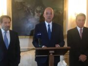 FM Dendias confers Gold Cross of the Order of the Phoenix medal on Prof. Nicolaides