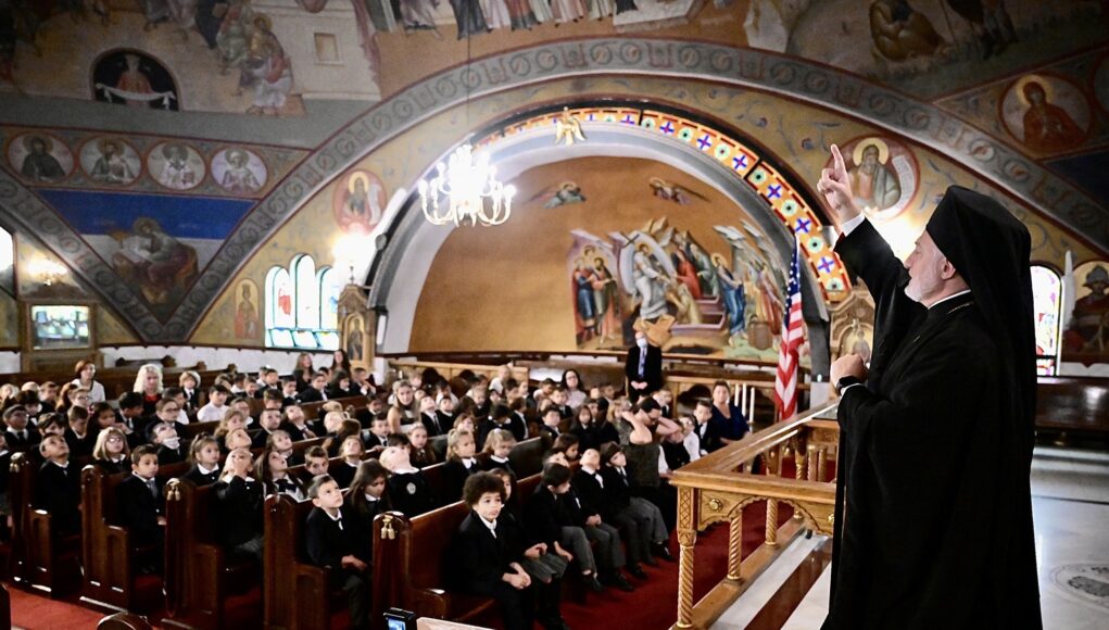 Ο Αρχιεπίσκοπος Ελπιδοφόρος τέλεσε τον Αγιασμό στο Ημερήσιο Σχολείο του Αγίου Δημητρίου Αστόριας