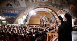 Ο Αρχιεπίσκοπος Ελπιδοφόρος τέλεσε τον Αγιασμό στο Ημερήσιο Σχολείο του Αγίου Δημητρίου Αστόριας
