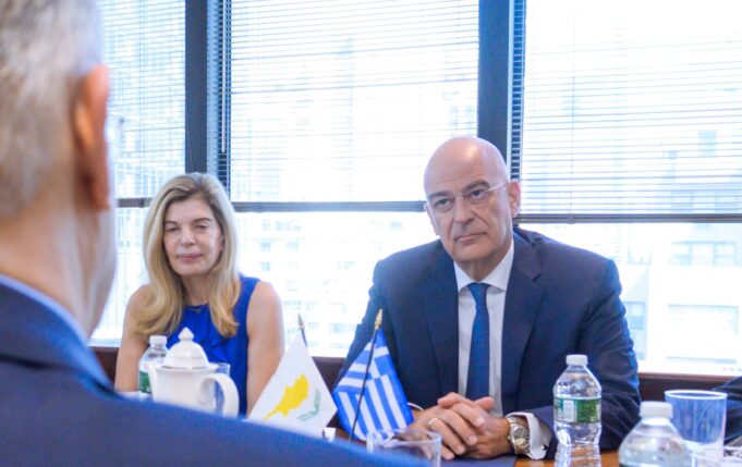Ν. Δένδιας: Ικανοποίηση της Ελλάδας για την άρση του εμπάργκο πώλησης όπλων στην Κυπριακή Δημοκρατία