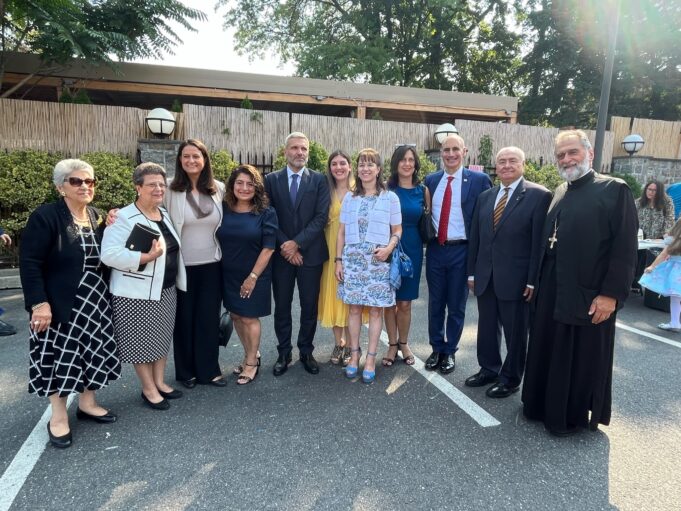 Στον Άγιο Νικόλαο Φλάσινγκ η Υπουργός Παιδείας, Νίκη Κεραμέως