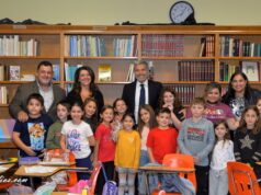 Στο Ελληνικό Σχολείο του Upper Darby ο Γενικός Πρόξενος, Κωνσταντίνος Κωνσταντίνου
