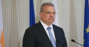 Απαιτείται συσπείρωση του Ελληνισμού μπροστά στις απειλές της Τουρκίας, είπε ο ΥΠΕΣ