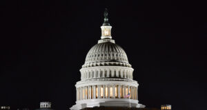Το Κογκρέσο βάζει τέλος στη δημοσιονομική παράλυση στις ΗΠΑ