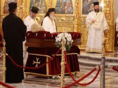 Σε λαϊκό προσκύνημα το σκήνωμα του Αρχιεπισκόπου Κύπρου