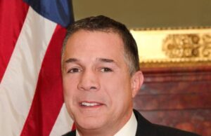 Raptakis introduces bill to create RI Greek Heritage License Plate sponsored by AHEPA