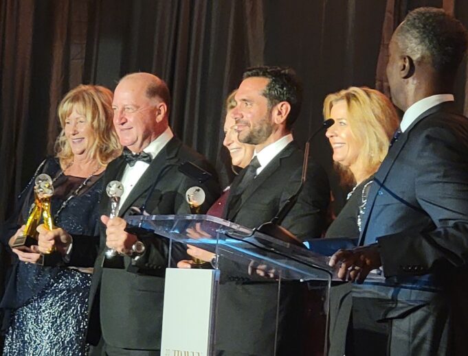 Ελλάδα και ΕΟΤ μεγάλοι νικητές στα αμερικανικά τουριστικά Travvy Awards 2022