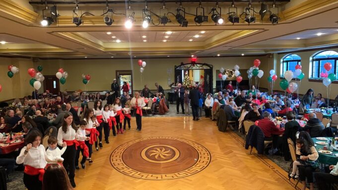 Χριστουγεννιάτικη γιορτή του Συλλόγου Καστοριέων “Ομόνοια”