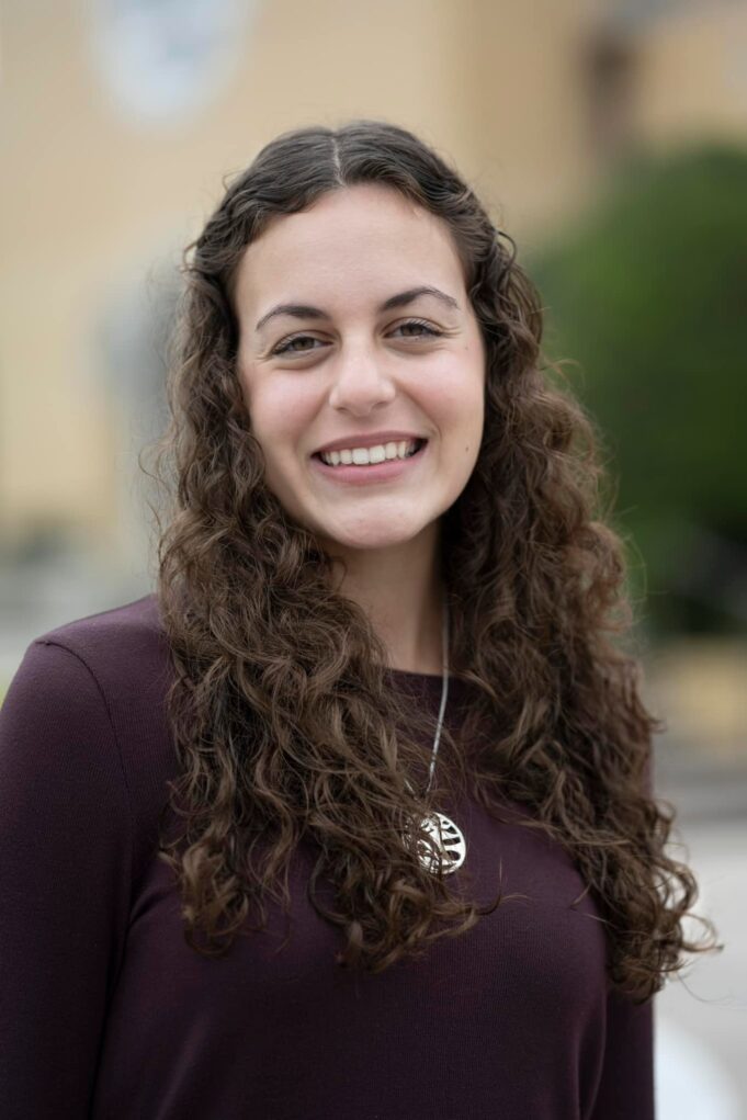 Tarpon Springs girl chosen as 2023 Epiphany Dove Bearer